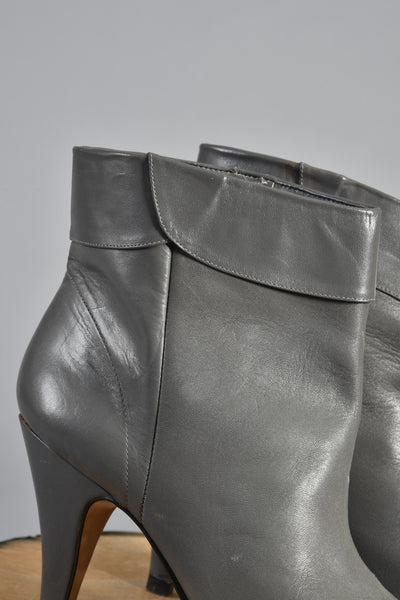The Perfect Pair of Grey Leather Ankle Boots 8.5