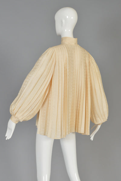 Vintage Gucci Ivory Pleated Silk Trapeze Blouse with Blouson Sleeves