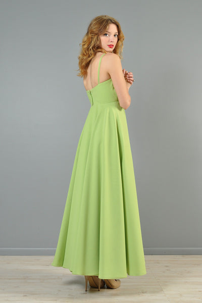Bow-Tie Full Sweep 1970s Evening Gown