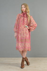 Blouson Sleeved 1970s Indian Silk Ascot Dress