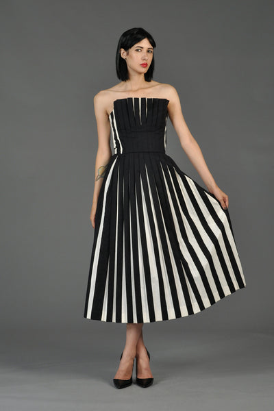 Victor Costa Black + White Pleated Cocktail Dress